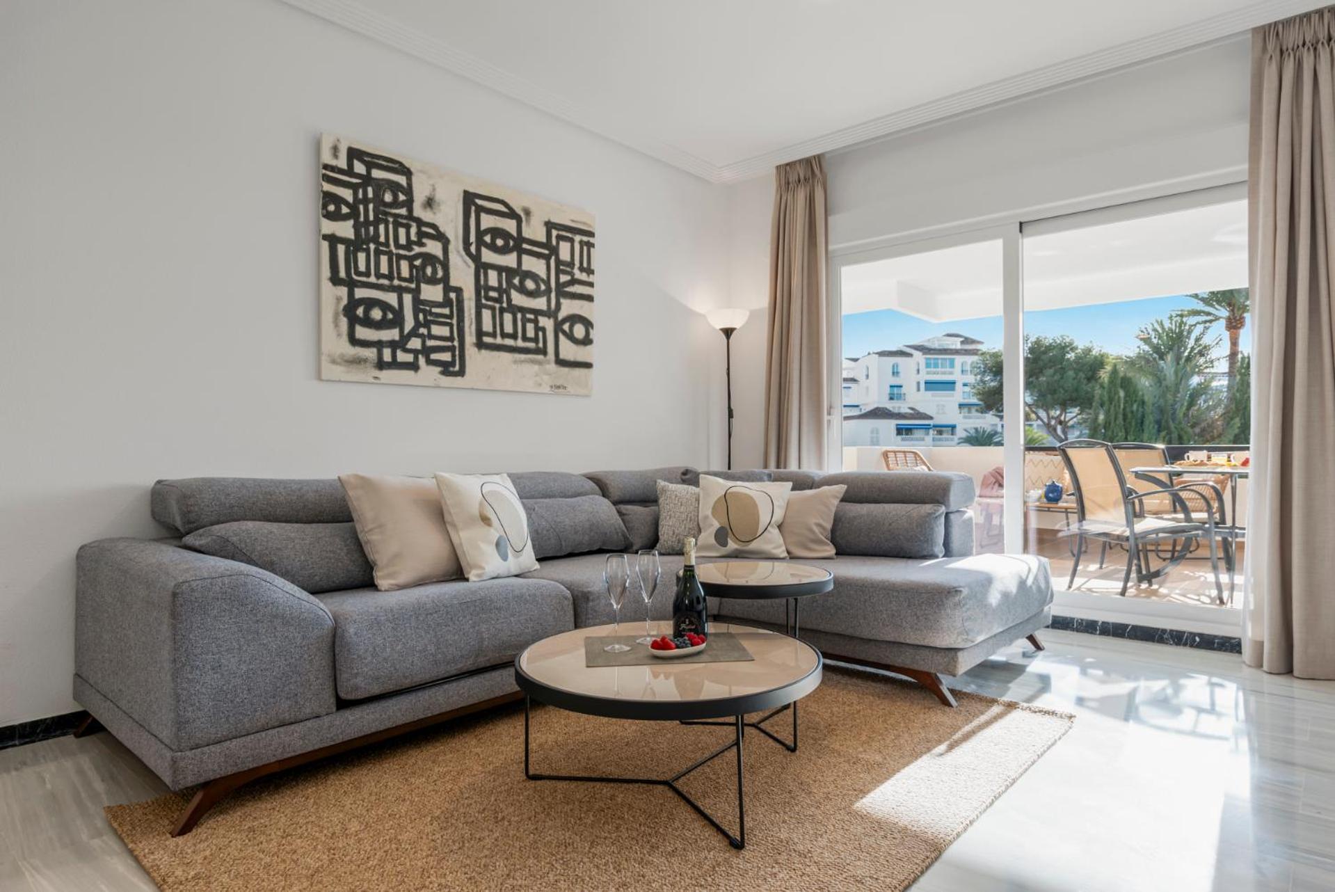 Banus Luminoso Con Vistas Al Mar Apartment